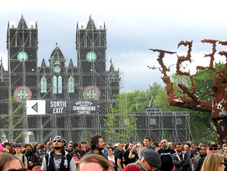 tête dans nuages cœur Hellfest