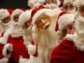 Trente "apprentis Pères Noël" envahissent cinéma londonien