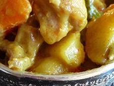 Curry poulet légumes "trop trop bon"