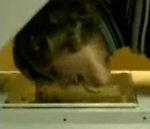 Faire grimaces photocopieuse