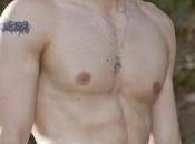 Chad Michael Murray beau Lucas frères Scott frappé cause tatouage