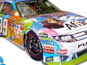 Photo semaine voiture NASCAR couleurs Disney-Pixar