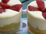 Verrine rhubarbe-fraises crème mascarpone