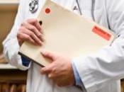 femme reste deux mois avec nuque brisée après erreur médicale