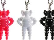 Kaws chum chains