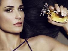Demi Moore devient “Wanted” pour Helena Rubinstein