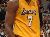 Lamar Odom re-signe enfin avec Lakers!