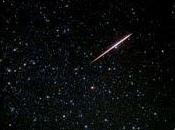 pluie d'étoiles filantes s'abat Terre