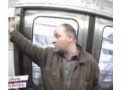 Embrouille dans métro base sandwichs