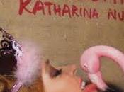 2009 Katharina Nuttall Cherry Flavour Substitute Reviews Chronique d'une artiste époustouflante