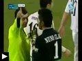 Football: Nuno Claro, gardien fait karaté plein match (video)
