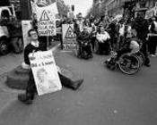 Handicap, maladie invalidante: l'urgence d'un revenu d'existence!