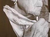 Louise Bourgeois Sculpteur, peintre, graveur plasticienne Franco-américaine Eléments biographie. L’œuvre dessinée peinte