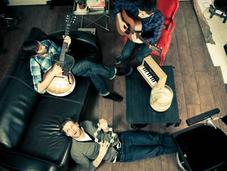 1973 "Bye cellphone"