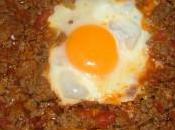 Oeuf plat cuit bolognaise