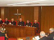 Déclaration l'Episcopat espagnol l'exposition symboles religieux chrétiens Europe