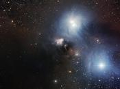 Saisissante beauté région l’étoile Coronae Australis