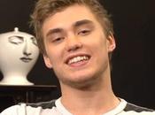 Alex Gardner interview EXCLU vidéo Adobuzz