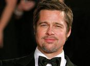 Brad Pitt cerné zombies dans prochain film