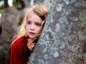 L’arbre murmurait l’oreille enfants