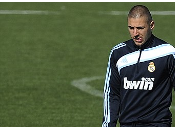 Real Madrid Mourinho mécontent Benzema