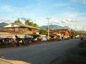 jour j'ai jeté Lonely Planet Laos... Part.