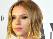Scarlett Johansson Adepte câlins coquins entre deux prises