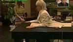 magicien japonais Hiro Sakai (Dr. Leon) traverse table video