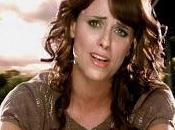 Choc chanteuse Koxie accepte raser crâne pour relancer carrière