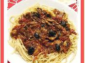 pâtes façon spaghettis, tomates champignons