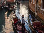 Dans Venise rouge...