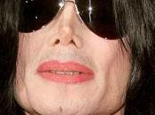 Michael Jackson force dans médias