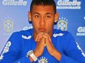 Menezes envoie Neymar Angleterre