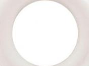 customiser mariage avec couronne d’ombrelles papier