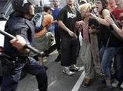 Barcelone, «indignés» brutalement évacués pour cause foot