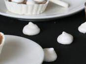 Tartelettes meringue-mousse chocolat lait kinder