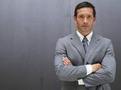 bras croisés peuvent réduire douleur!