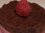 Mousse Framboises Quenelles Chocolat Blanc pour accompagner gaufrettes