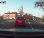 femme avec conduite dangereuse filmée dashcam