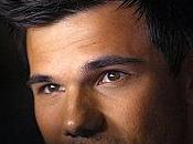 Taylor Lautner live with Regis Kelly show