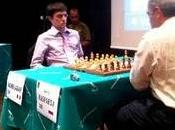 Echecs Star Garry Kasparov gagne coups