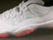 Jordan Retro White/Black-Varsity (Release 2012)