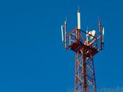 L’installation nouvelles antennes relais suspendu dans Paris, Eric Besson invite reprendre discussions