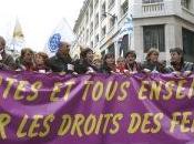 femmes d’Orléans défendent leurs droits face front national