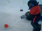 DARwIn-OP robot pour jouer hockey