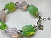 bijoux tres pastels, comme bonbons acidulés