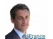 Sarkozy “Casse-toi, voilà peuple Après Bayonne, Saint-Just…