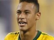 Parreira conseille Neymar