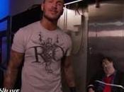 Randy Orton kidnappe Paul Bearer