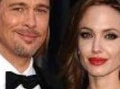 Angelina Jolie offre hélicoptère Brad Pitt. Pour rallier Cannes